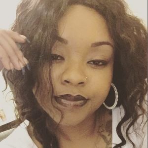 Meet your Posher, Devynn